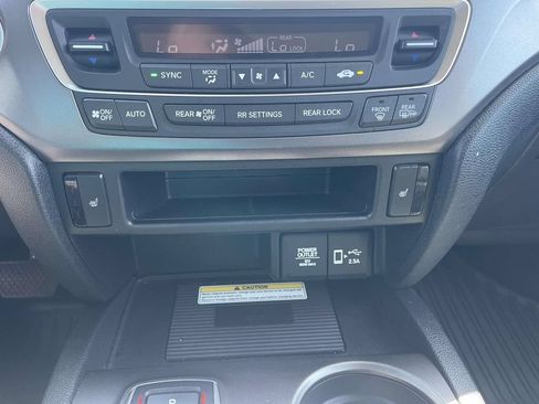 Used 2021 Honda Pilot Special Edition image 25