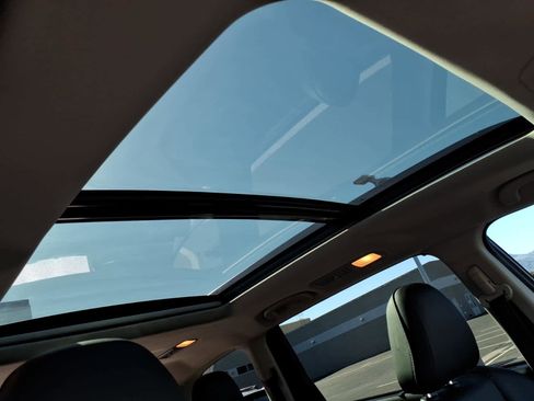 Used 2019 Subaru Ascent Limited image 18