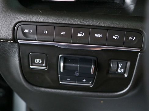 Used 2023 Cadillac Escalade Sport w/ Touring Package AWD/4WD image 24