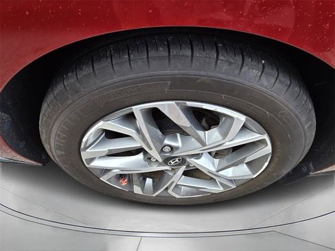 Certified 2023 Hyundai Sonata SEL w/ Convenience Package image 8