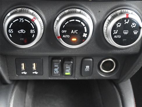 Used 2024 Mitsubishi Outlander Sport LE image 6