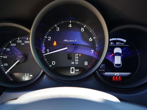 New 2026 Porsche Macan Turbo AWD/4WD image 27