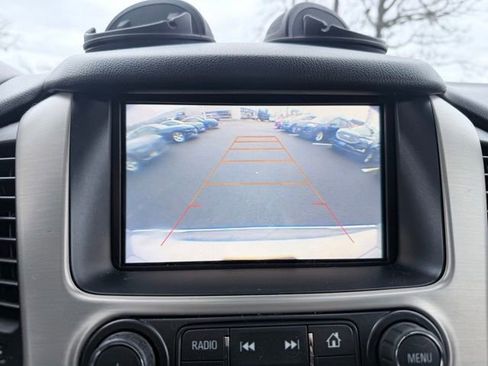 Used 2016 GMC Yukon XL Denali w/ Open Road Package image 12