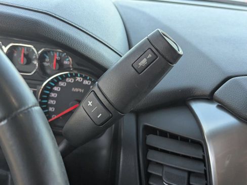 Used 2017 Chevrolet Tahoe LS w/ Enhanced Driver Alert Package image 30