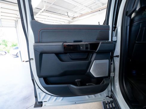 Used 2023 Ford F150 Raptor w/ Equipment Group 802A Raptor R AWD/4WD image 46