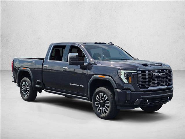 Used 2024 GMC Sierra 2500 Denali Ultimate w/ Max Trailering Package AWD/4WD image 3