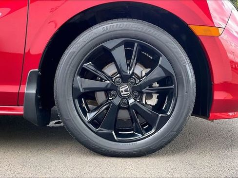 Used 2023 Honda Odyssey Sport image 9