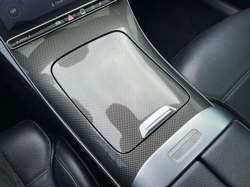 Used 2022 Mercedes-Benz C 300 Sedan image 19