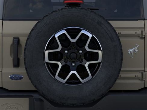 New 2026 Ford Bronco Outer Banks image 24