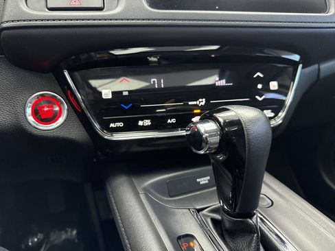 Used 2019 Honda HR-V EX-L image 19