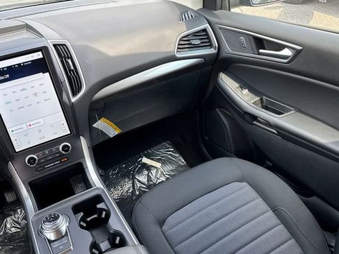 New 2024 Ford Edge SE AWD/4WD image 21