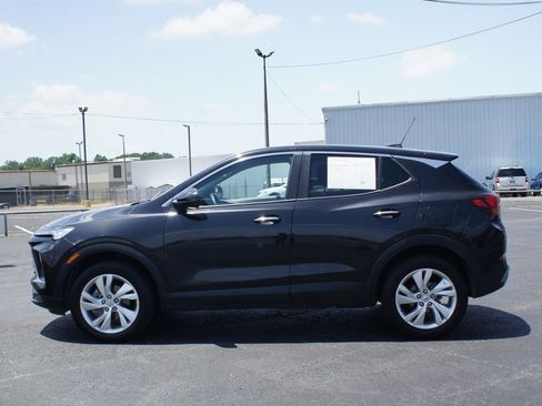 Used 2025 Buick Encore GX Preferred AWD/4WD image 10