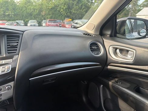 Used 2019 INFINITI QX60 Luxe AWD/4WD image 30