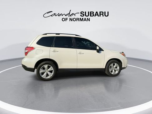 Used 2015 Subaru Forester 2.5i Premium AWD/4WD image 2