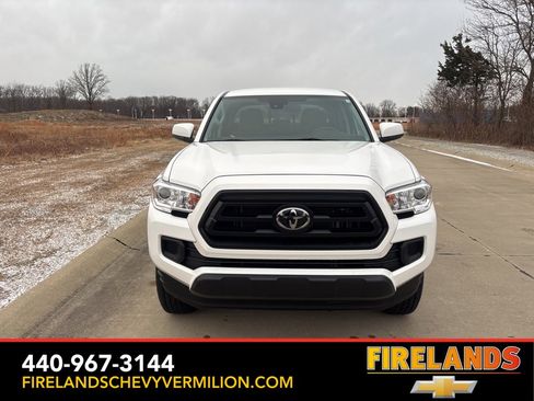 Used 2023 Toyota Tacoma TRD Sport image 12