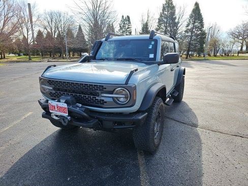 Used 2022 Ford Bronco Everglades AWD/4WD image 2