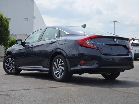 Used 2018 Honda Civic EX image 12