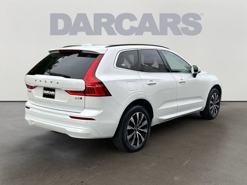 Used 2023 Volvo XC60 B5 Core w/ Climate Package AWD/4WD image 4