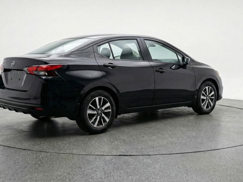 Used 2025 Nissan Versa SV FWD image 9