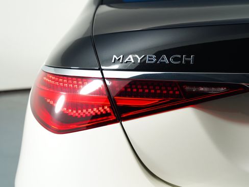 Used 2022 Mercedes-Benz Maybach S 580 4MATIC image 15