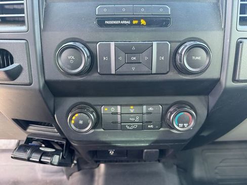 Used 2018 Ford F150 XL w/ Trailer Tow Package image 21