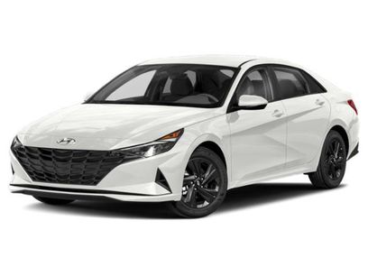 Used 2022 Hyundai Elantra SEL w/ Convenience Package