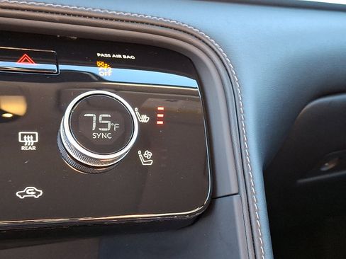 Certified 2025 INFINITI QX60 Luxe image 27