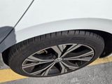 Used 2022 Volkswagen Passat 2.0T SE image 5