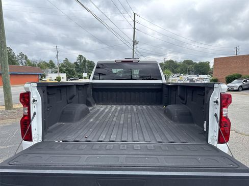 Used 2022 Chevrolet Silverado 2500 Custom w/ Custom Value Package AWD/4WD image 28