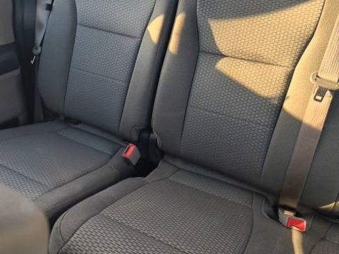 Used 2018 Ford F150 XLT image 6