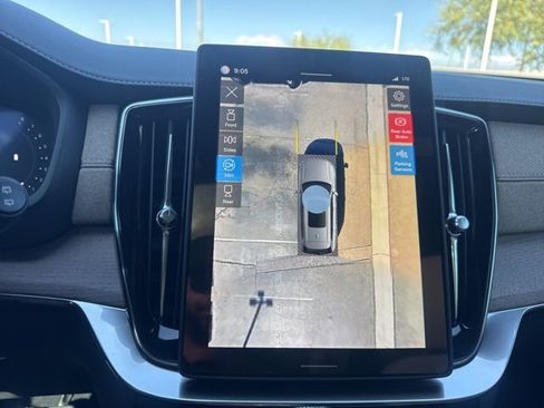New 2026 Volvo XC90 B5 Plus w/ Protection Package AWD/4WD image 29