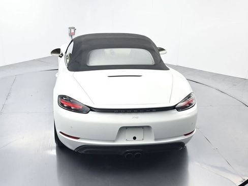 Certified 2017 Porsche 718 Boxster RWD image 34