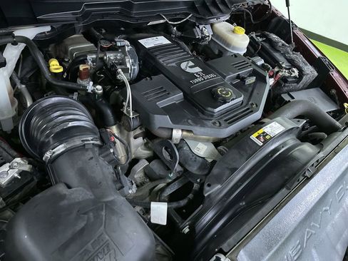 Used 2018 RAM 2500 Laramie w/ Sport Appearance Group image 29