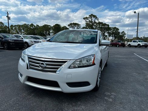 Used 2014 Nissan Sentra SV FWD image 7