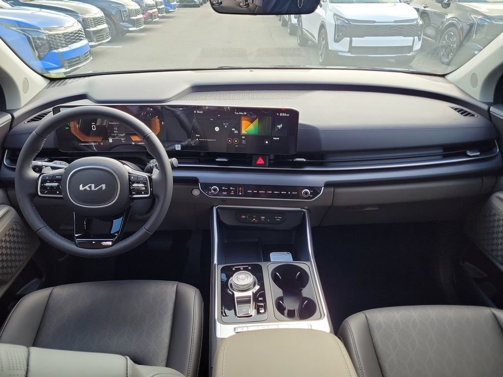 New 2026 Kia Carnival EX FWD image 18
