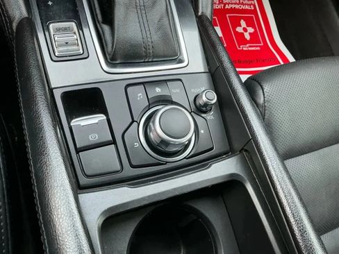 Used 2017 MAZDA MAZDA6 Touring w/ Touring Premium Package image 32