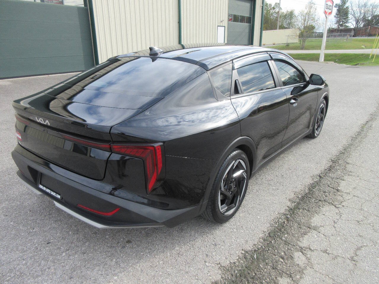 Used 2025 Kia K4 EX FWD image 5