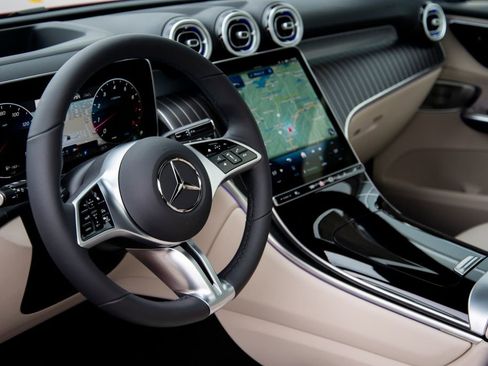 New 2026 Mercedes-Benz GLC 300 4MATIC image 15
