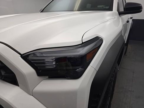 Used 2025 Toyota 4Runner TRD Off-Road AWD/4WD image 14