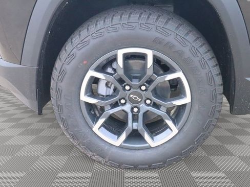 New 2026 Chevrolet Equinox ACTIV w/ Convenience Package III image 20