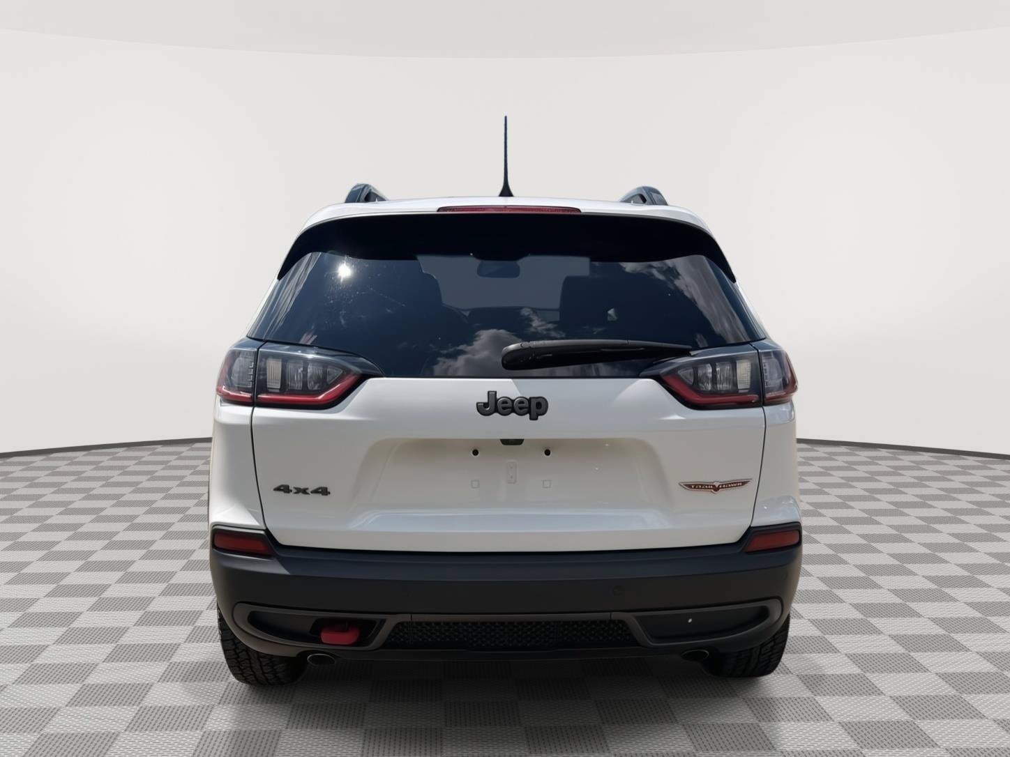 Used 2022 Jeep Cherokee Trailhawk w/ Sun, Sound & Nav Group AWD/4WD image 4