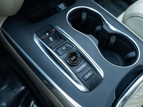 Certified 2020 Acura MDX SH-AWD w/ Technology Package image 35