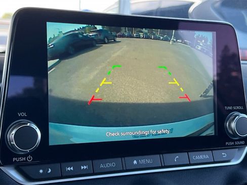 New 2025 Nissan Sentra SR w/ Midnight Edition image 16