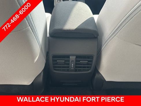 Used 2026 Toyota Corolla Cross LE w/ Moonroof Package FWD image 16