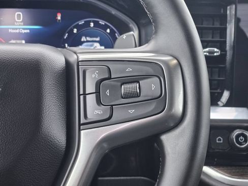 Used 2025 Chevrolet Silverado 1500 LT w/ Texas Edition Plus RWD image 28