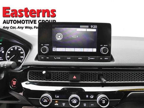 Used 2022 Honda Civic Sport image 12