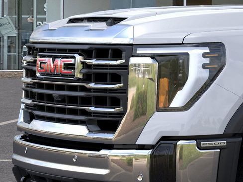 New 2026 GMC Sierra 2500 SLT w/ SLT Premium Package image 13