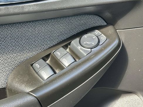 Used 2023 Chevrolet TrailBlazer LT w/ Convenience Package AWD/4WD image 14