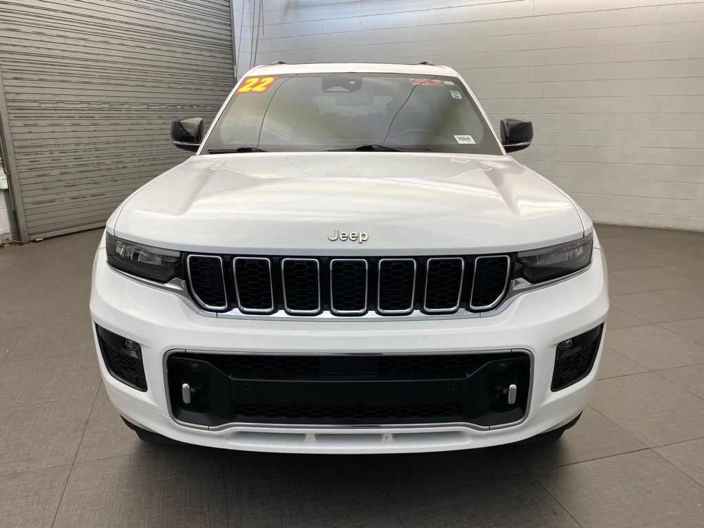 Used 2022 Jeep Grand Cherokee L Overland w/ Luxury Tech Group IV RWD image 4