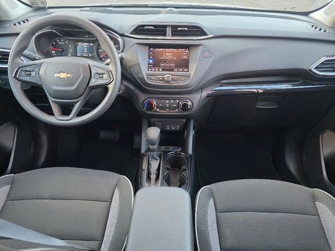 Certified 2023 Chevrolet TrailBlazer LT image 2